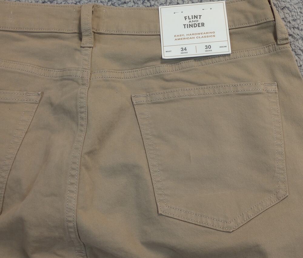NWT Flint and Tinder Chinos Men's Size 34x30 Tan Straight Fit 5 Pocket (0981)